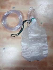rebreathing mask